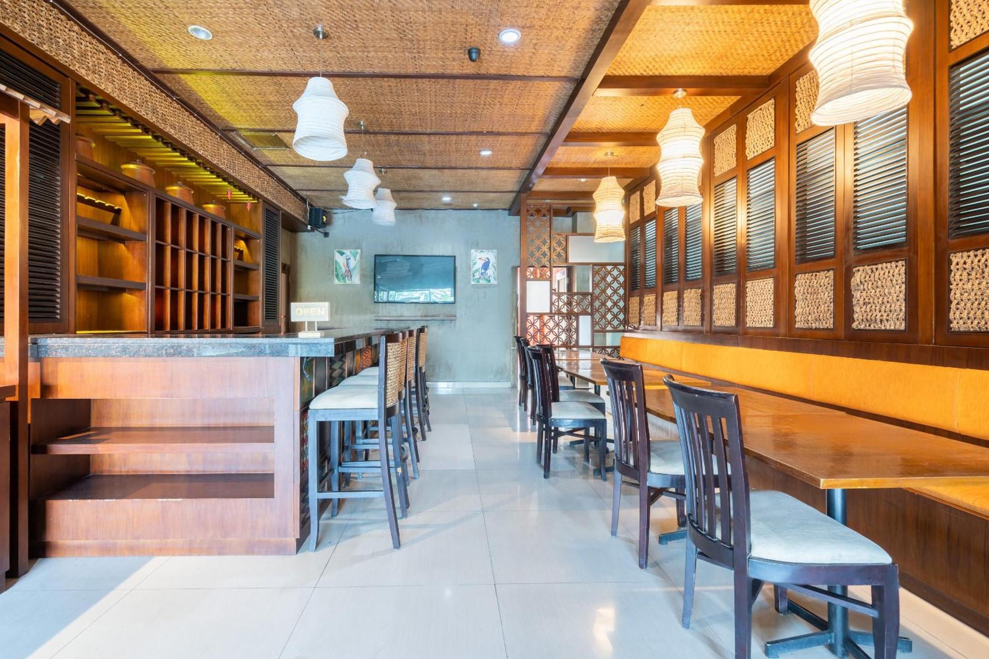 Super Oyo Flagship 91863 Metro House Hotel Surabaya Exterior foto